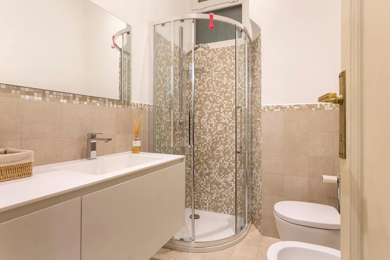 Apartment Restayled Chic Apartement- Via Ozieri Milan